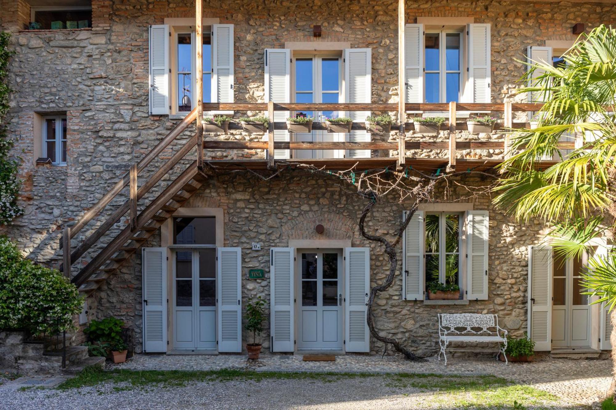 A Casa Di Tina Villa Lurago dʼErba Eksteriør billede